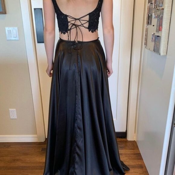 Sherri Hill - Designer 2-PC Dress - Picture 2 of 4